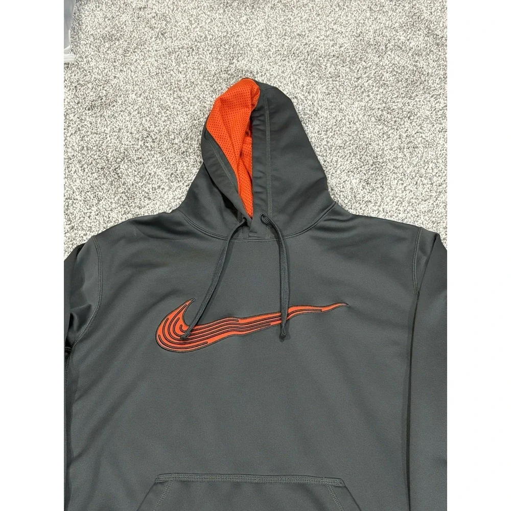 Nike Therma Fit Men Gray Orange Swoosh Hoodie Sweatshirt Size Medium‎
